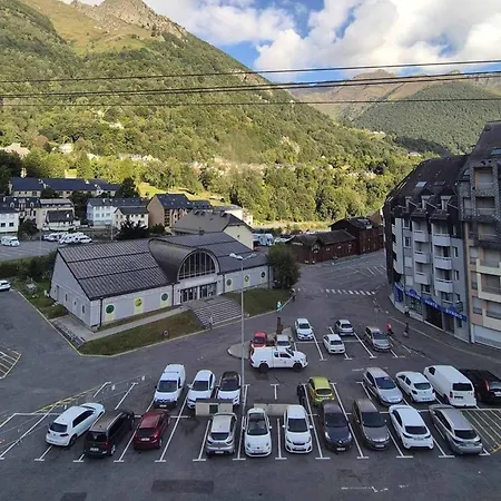 A Deux Pas Des Telecabines, Confortable Avec Parking Et 2 - Fr-1-812-26 Cauterets